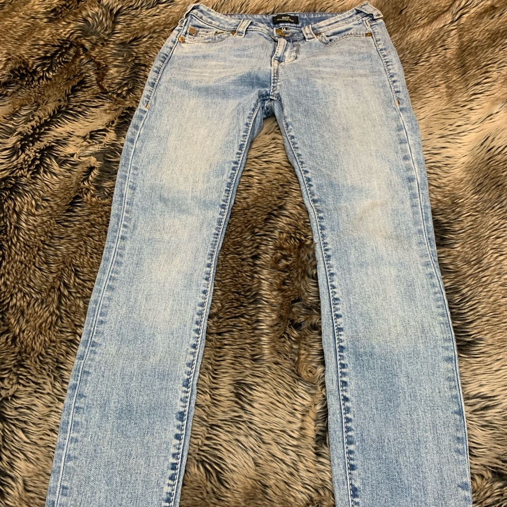 True religion Halle Big T Mid Rise Super Skinny Jean Size 27